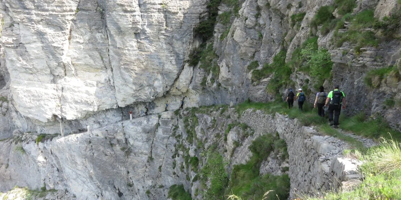 TREKKING LIGURIAN ALPS
